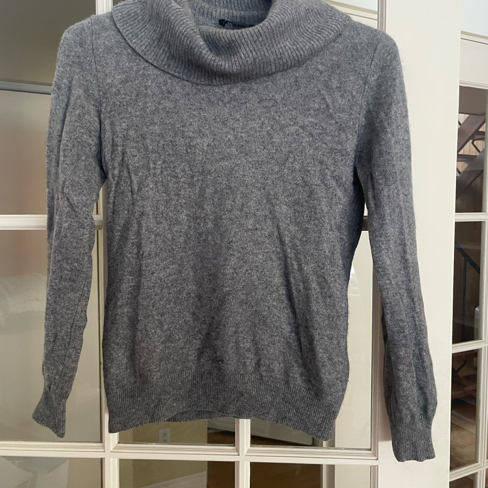 🩷 C&A 100% Cashmere Gray Sweater